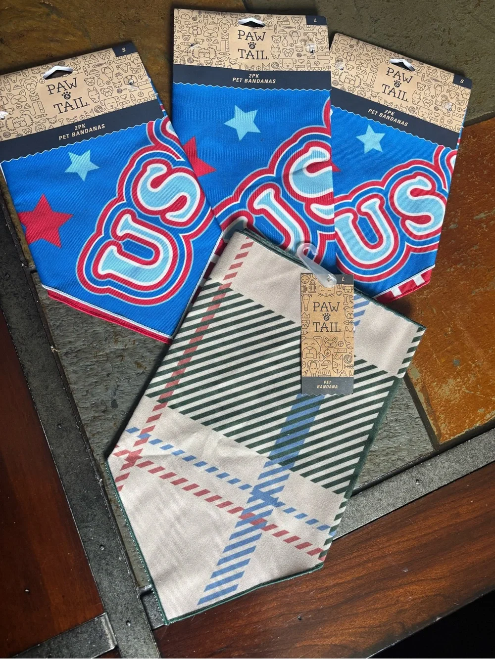 7 paw and tail pet bandanas small large pets puppy dog new $50 holiday